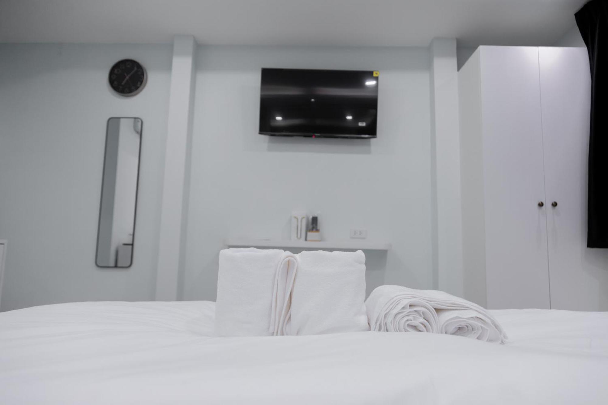 Cozy Stay Inn Bangkok Extérieur photo