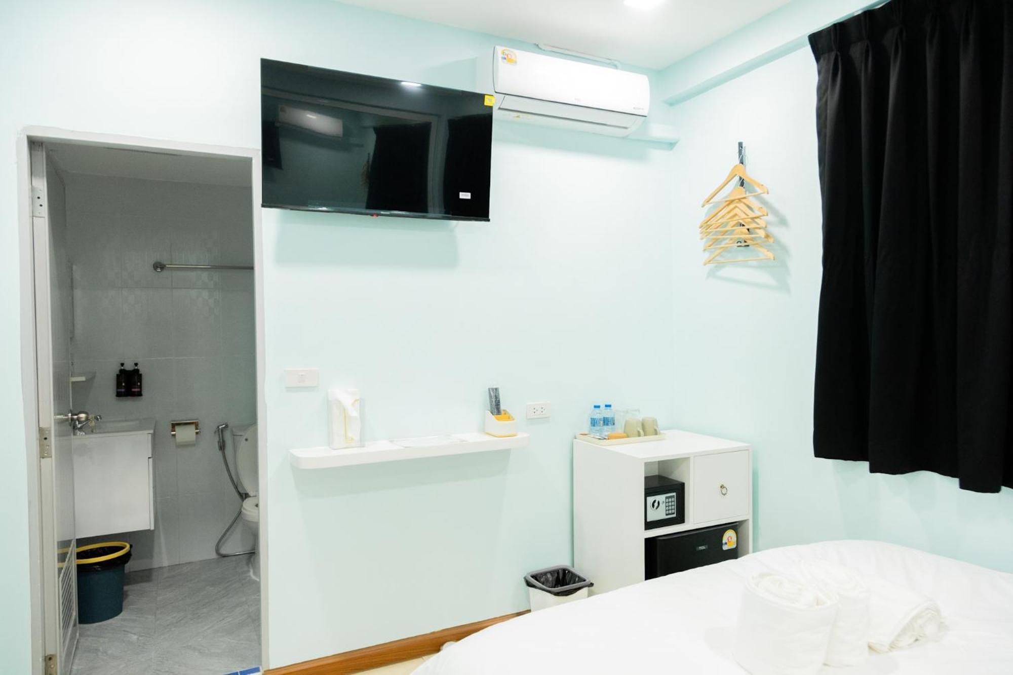 Cozy Stay Inn Bangkok Extérieur photo