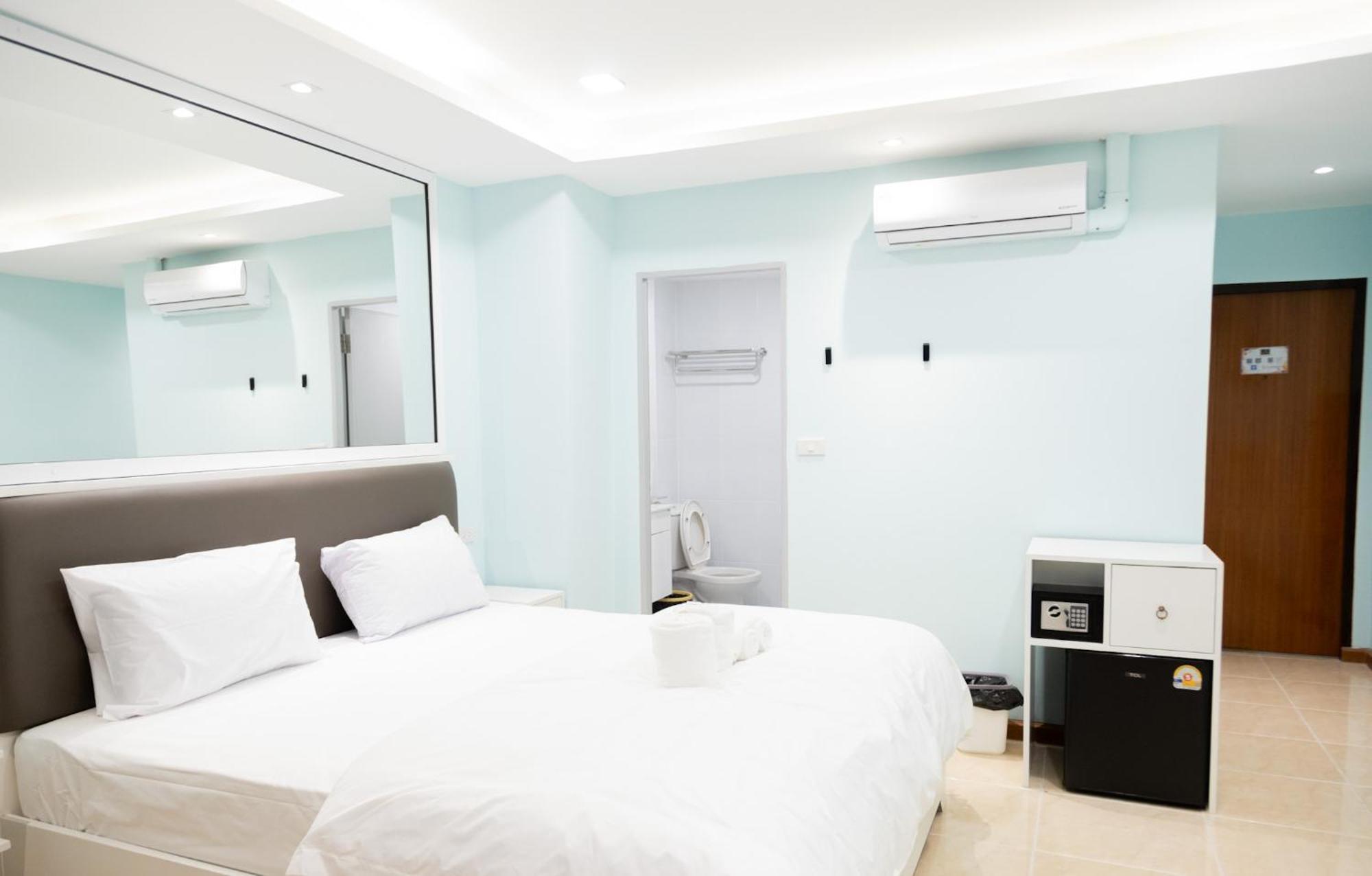 Cozy Stay Inn Bangkok Extérieur photo