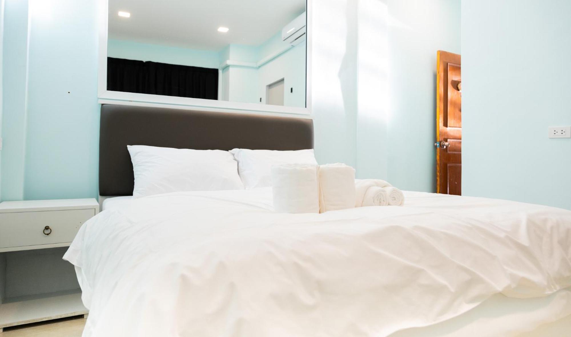 Cozy Stay Inn Bangkok Extérieur photo
