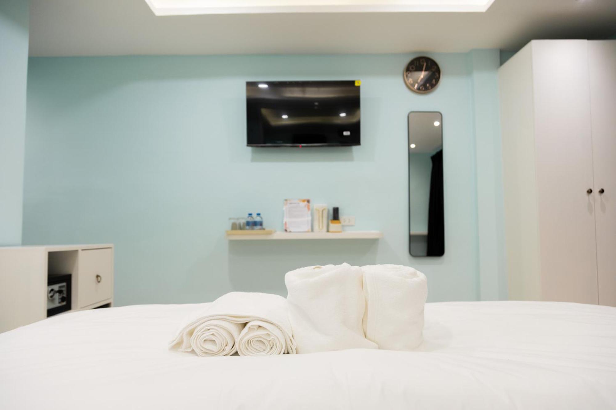 Cozy Stay Inn Bangkok Extérieur photo