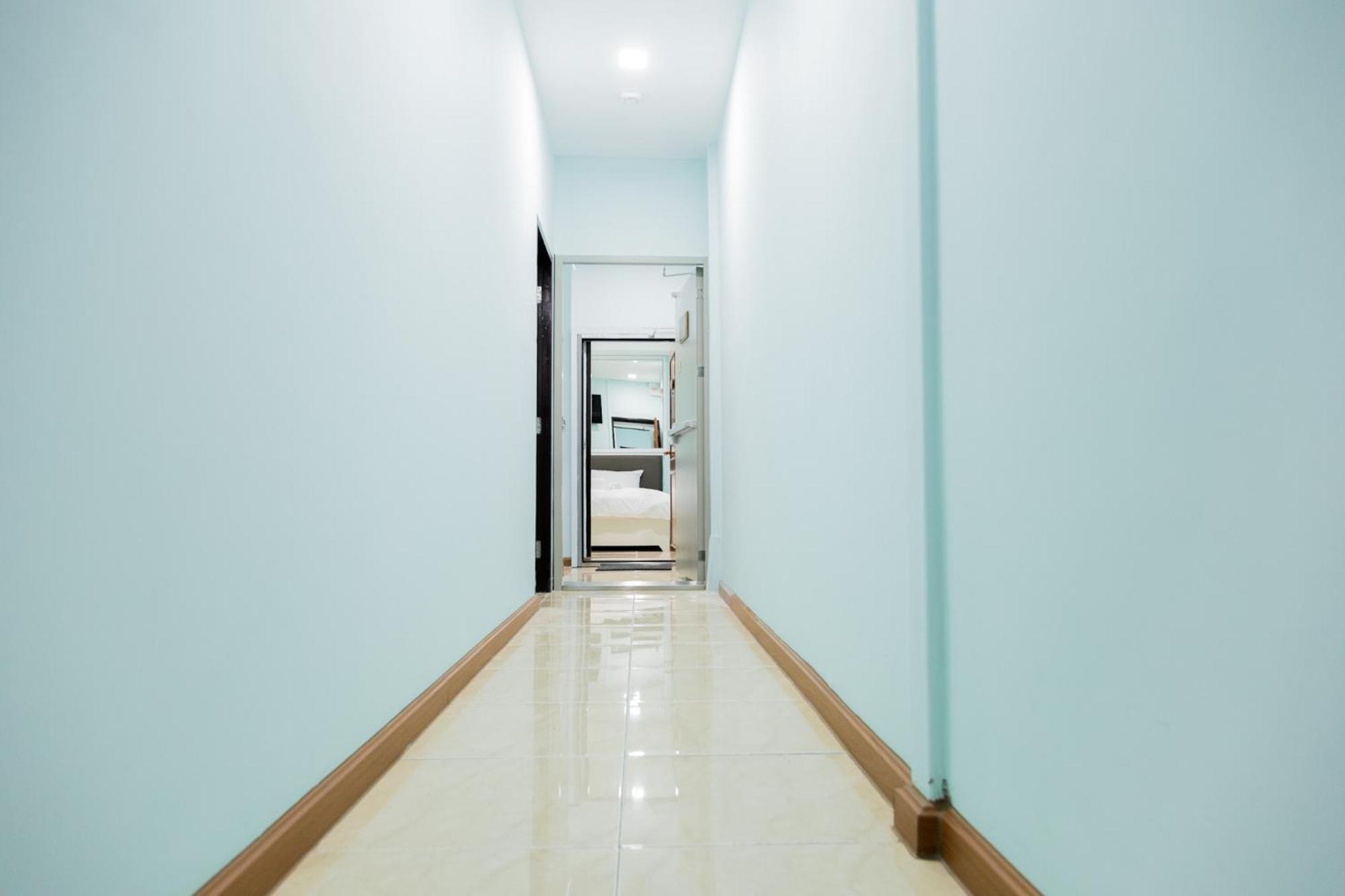 Cozy Stay Inn Bangkok Extérieur photo