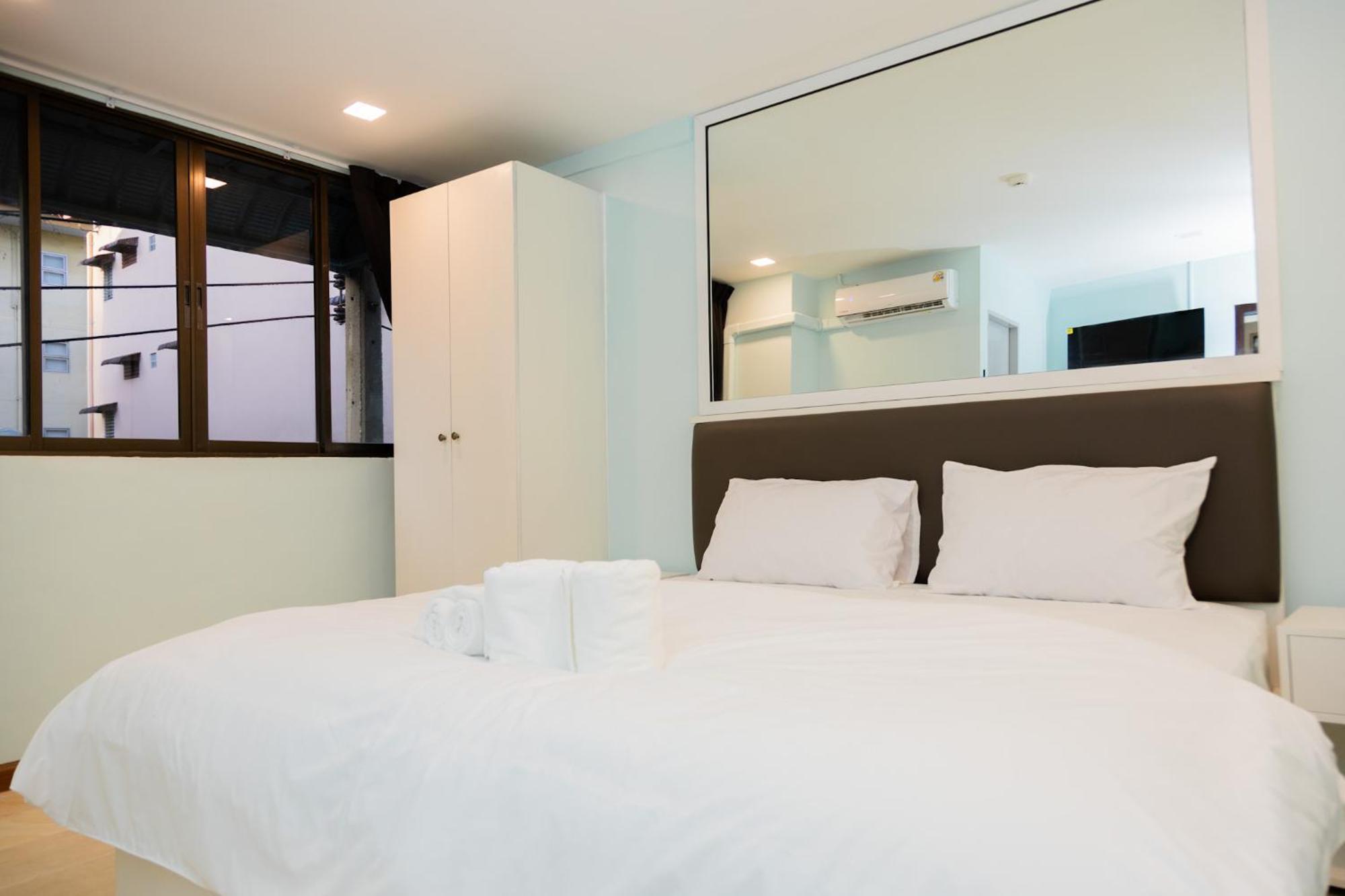 Cozy Stay Inn Bangkok Extérieur photo